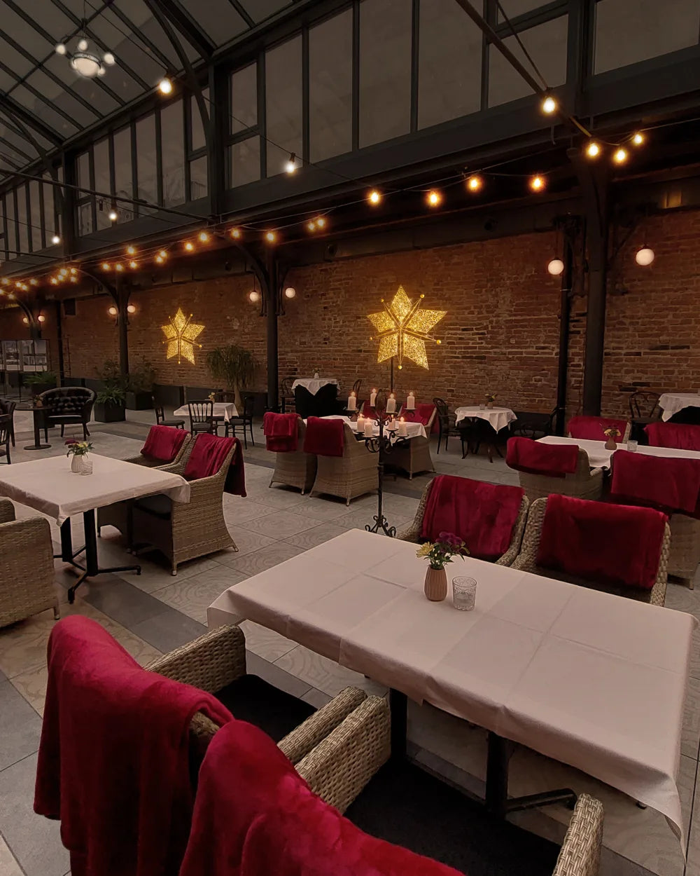 LED-Stern NAOMI – geometrische Lichtfigur aus Aluminium